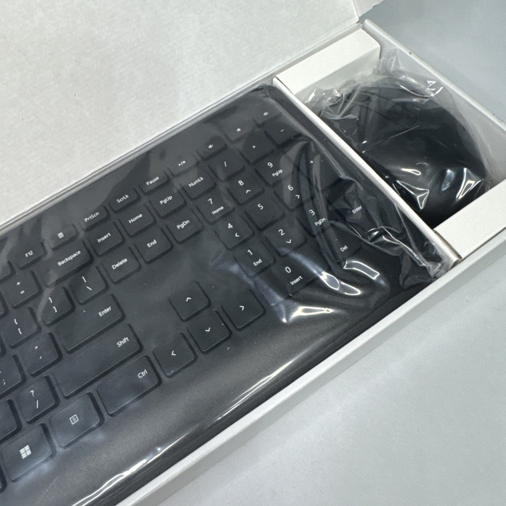 Microsoft Wireless Desktop 900 Keyboard Mouse Combo PT3-00001 Black