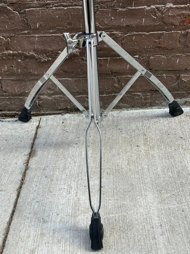 Ludwig Double Brace Straight Stand