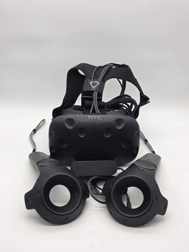 HTC Vive VR Headset System w/ Controllers, Link Box & Cables