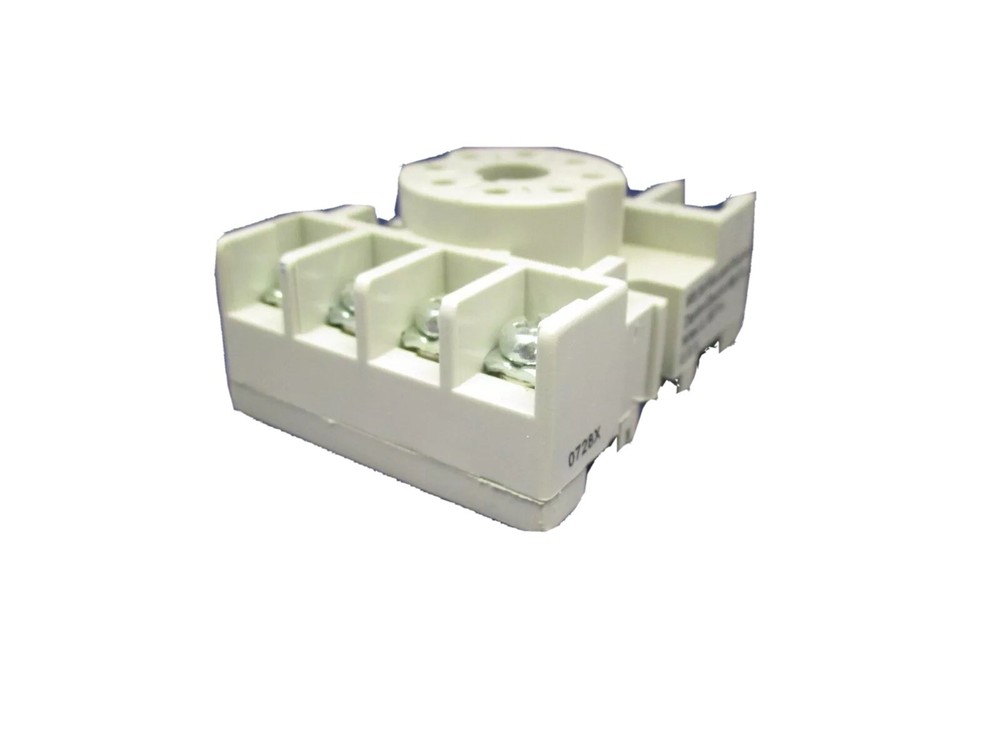 Dayton 5X852M Relay Socket