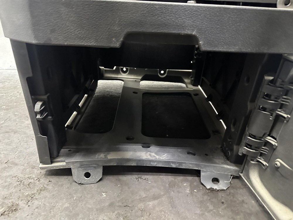 Freightliner CASCADIA Left/Driver Sleeper Cabinet - Used