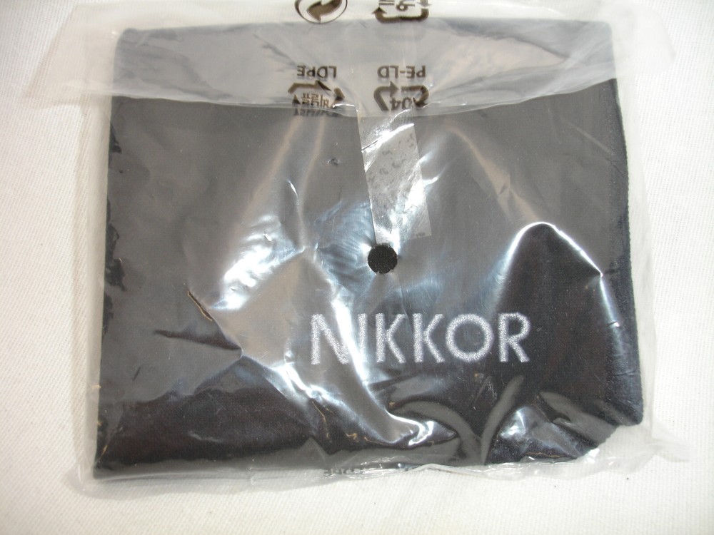 Nikon CL-C1 Lens Case,  soft pouch