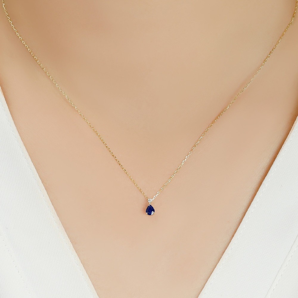 Una Royal Blue Sapphire Necklace / c0077sr