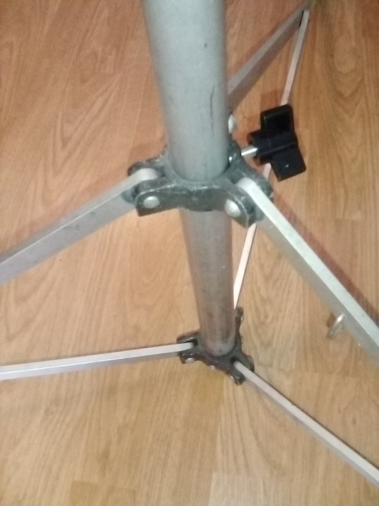 PIC Photography Light Stand Model # 532