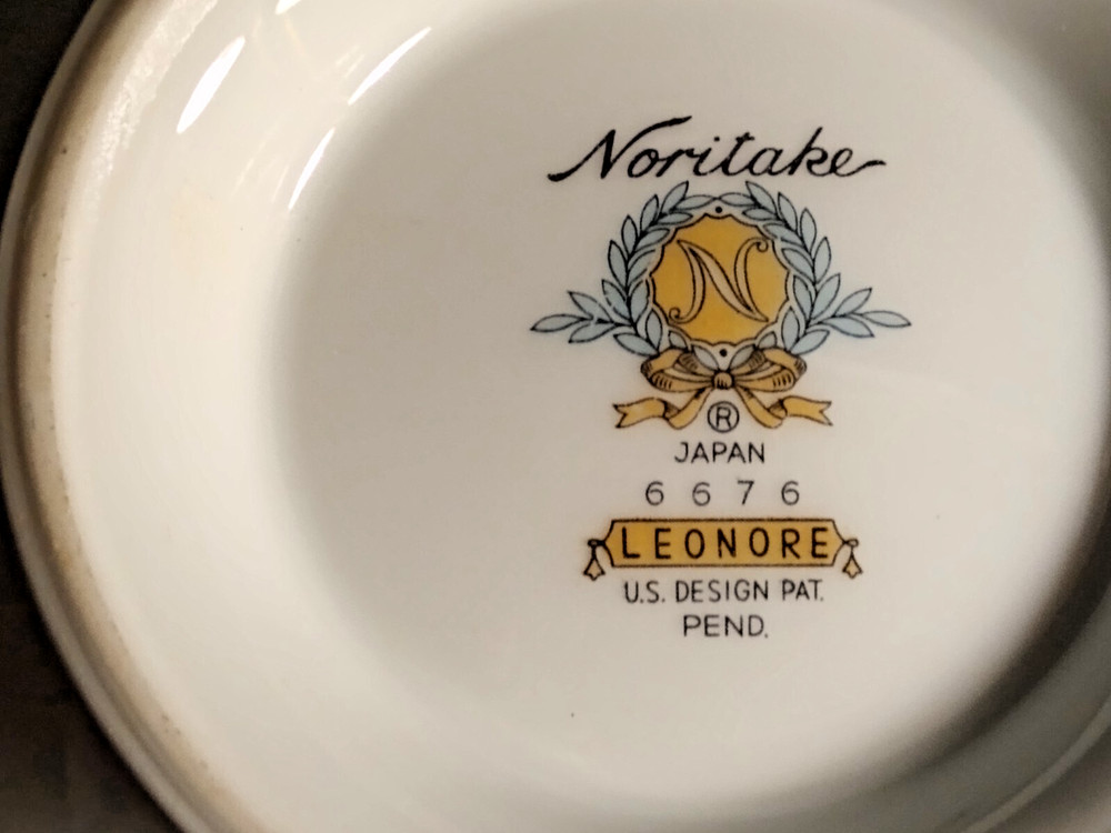 Noritake Leonore 6676 Sugar Bowl & Lid