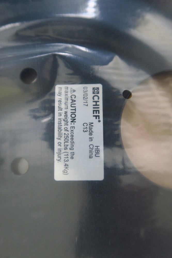 Chief HBU Heavy Duty VCM Universal Interface Bracket