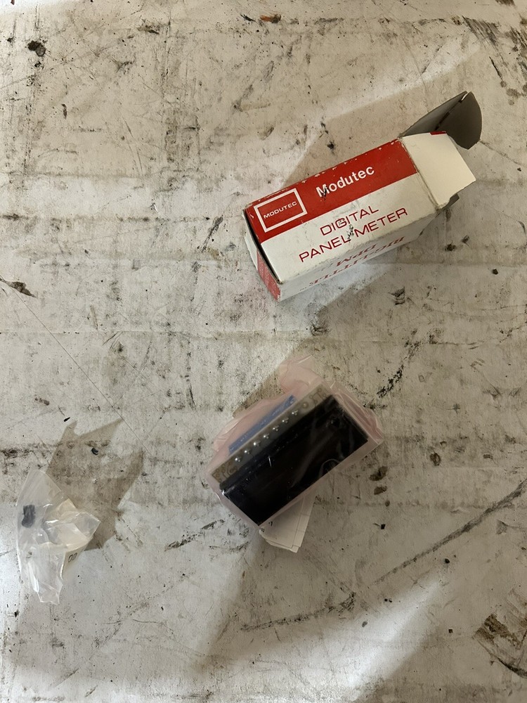 Modutec BL 101302 Digital Panel Meter