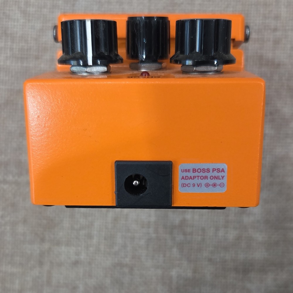 Boss DS-1 Distortion Pedal - Excellent Condition + Original PowerSupply + Cables