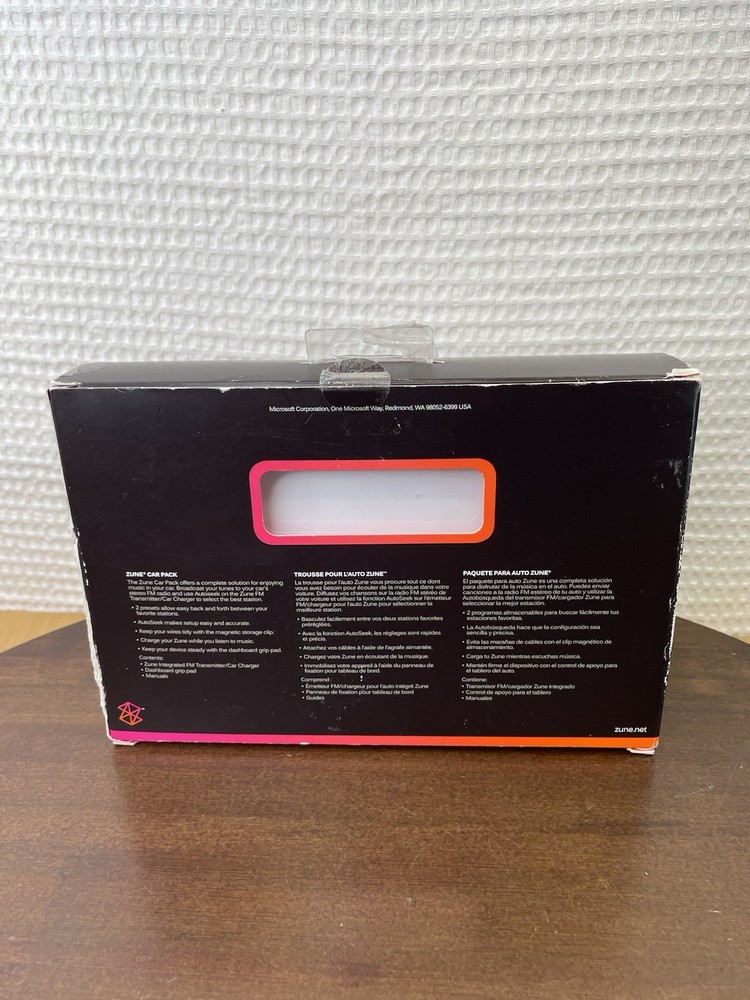 Microsoft Zune Car Pack - Charger FM Transmitter - New Open Box Read Description