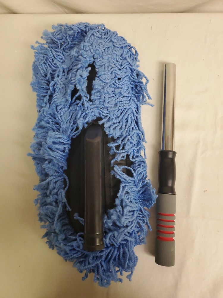 Extendable Duster Telescopic Microfiber Cleaning Brush 📦
