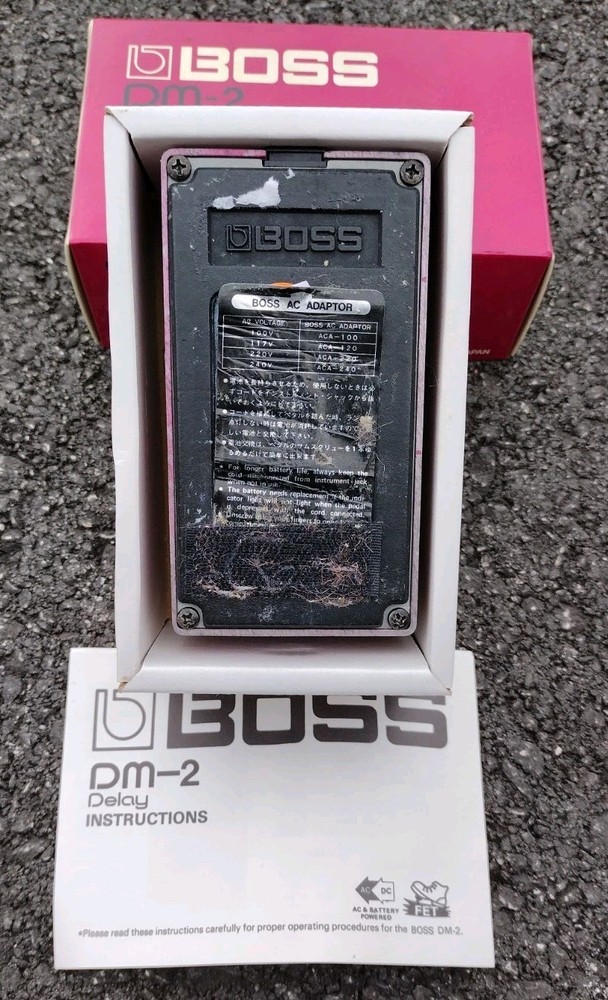 Boss DM-2 Delay Pedal.-LL