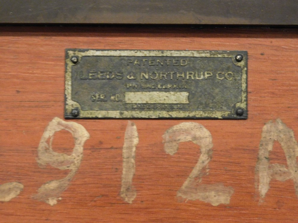 Antique Leed & Northrup Resistance Box