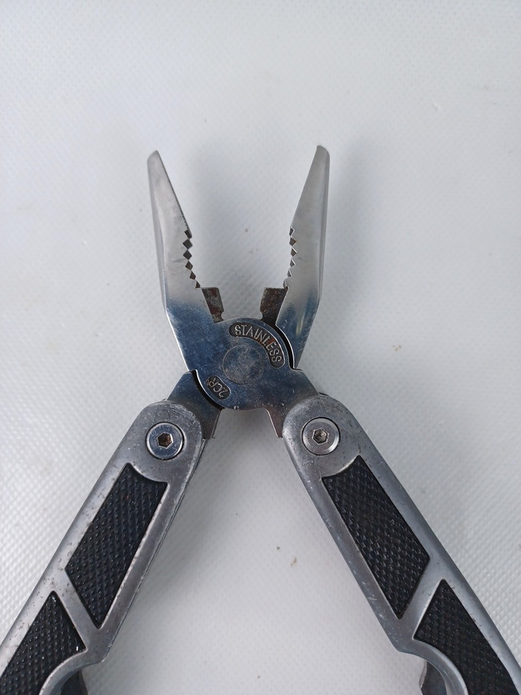 Fury 11017 multi function tool Pliers, 10 tools