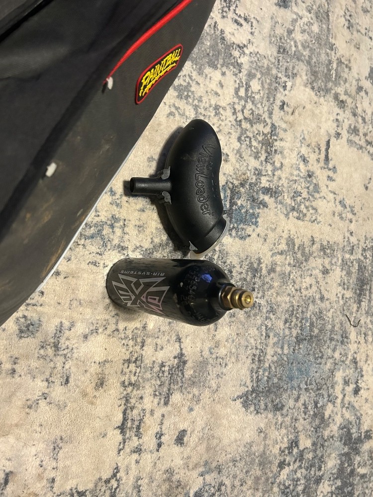 paintball guns and pods