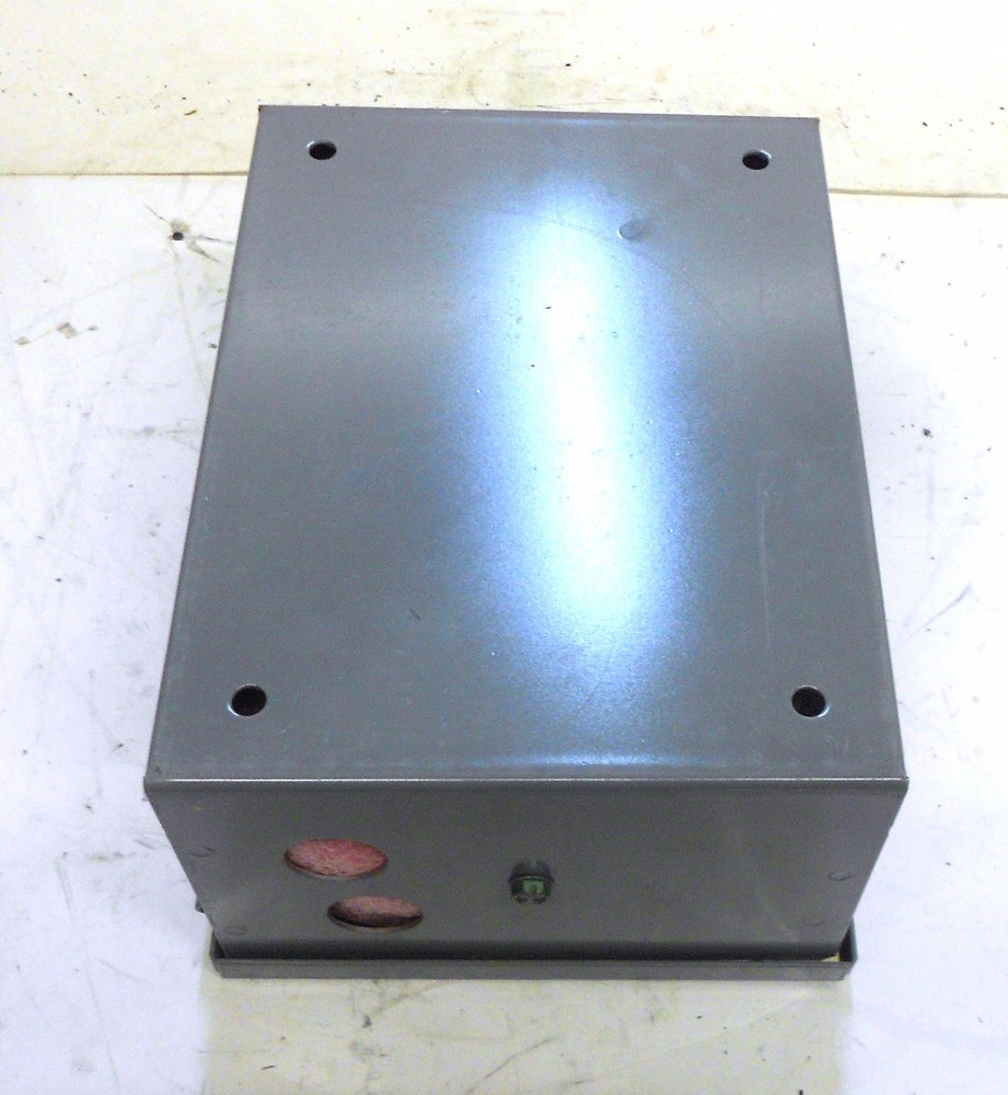 DA-LITE ONE BUTTON LOW-VOLTAGE CONTROL SYSTEM LVC-3 5 AMP VOLTS 115 HZ60