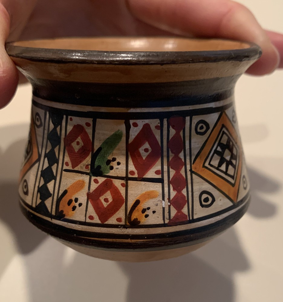 Inca Peruvian Pottery Hand Painted Small Vase
