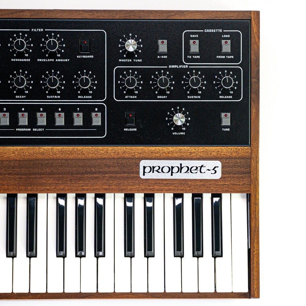 1982 Sequential Circuits Prophet-5 | Rev 3.3 | Model 1000 w/ Kenton MIDI