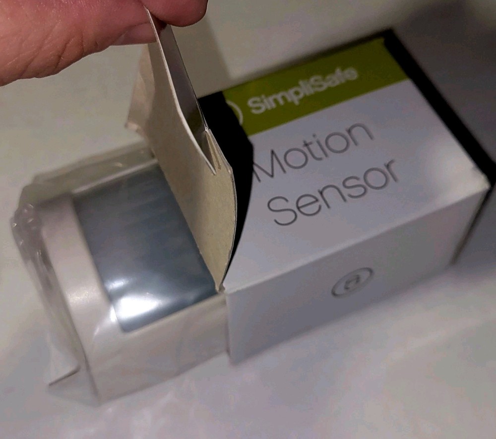 SimpliSafe FIRST 1st GENERATION - 2 Wireless Keypads & Motion Sensor Lot