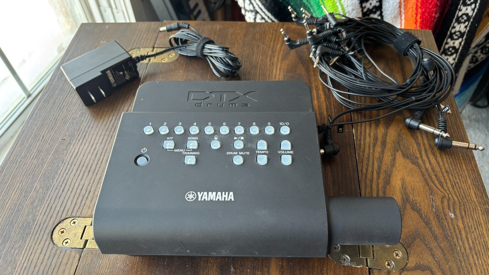 Yamaha DTX430K Electronic Drum Controller Module + Power Supply & Patch Cables
