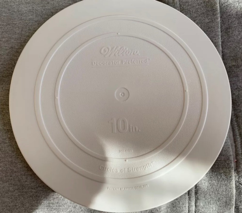 New Wilton Decorator Preferred Smooth Edge Round Cake Separator Plate Multi Size