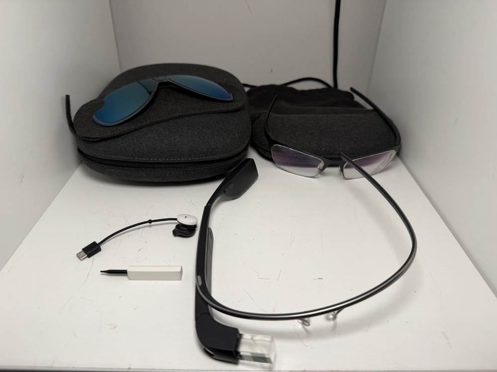 Google Glass XE Explorer Edition Prescription Frames, working great!