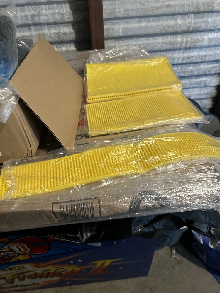 Yellow 3 Piece Bar Mat