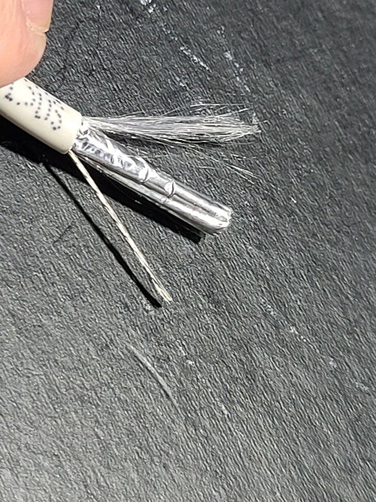 Southwire Genesis 3207 22/8C Shielded Plenum Control Cable CMP White /100ft