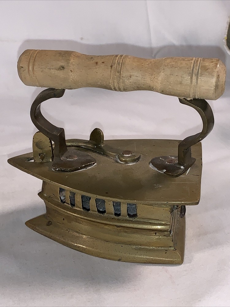 ANTIQUE SOLID BRASS COAL IRON 1800’s EXCELLENT CONDITION