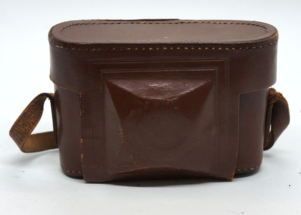 Unknown german case from 35 mm or 6x6 compact camera. Excellent condition