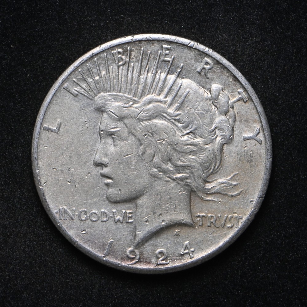1924-S Peace Silver Dollar (cn16848)