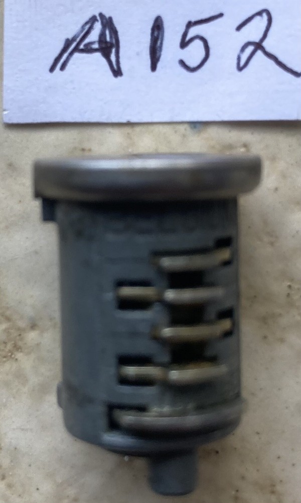 A152 Yakima SKS (Same Key System) Lock Core Cylinder