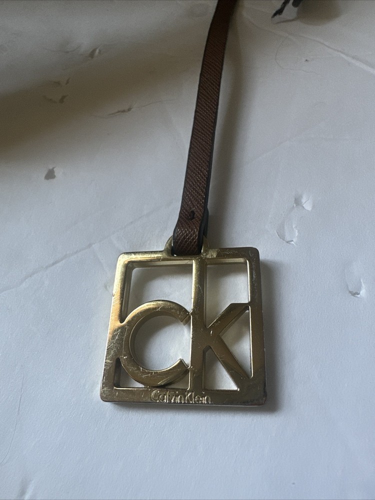 Calvin Klein Hang Tag In Brown Leather
