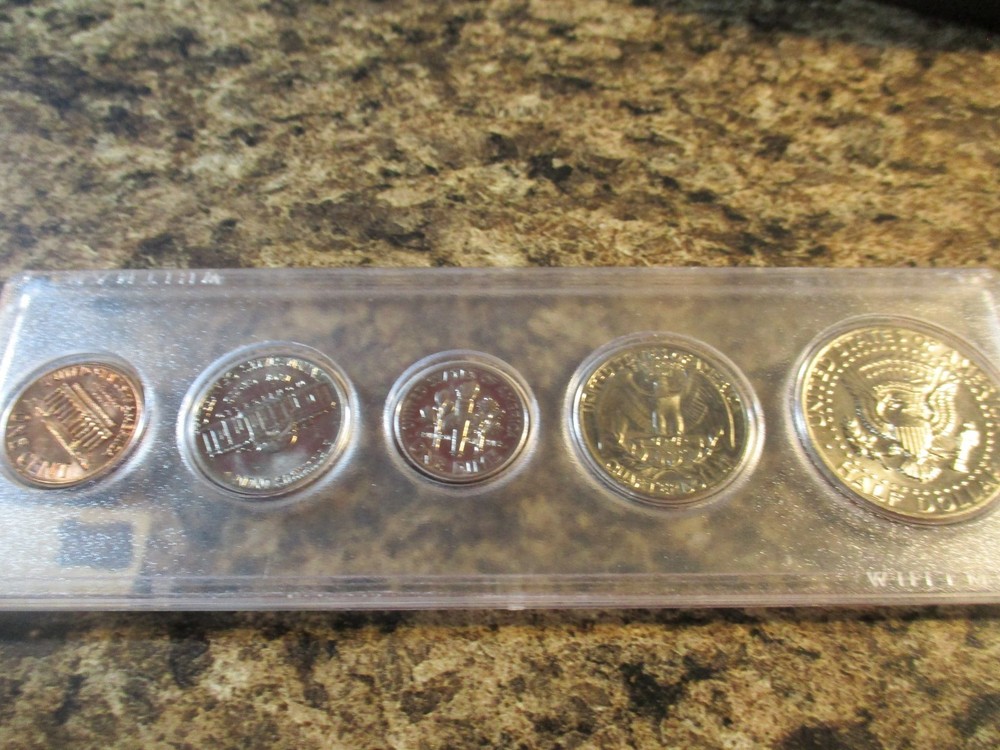 1972 YEAR SET 1C THRU 50C UNC