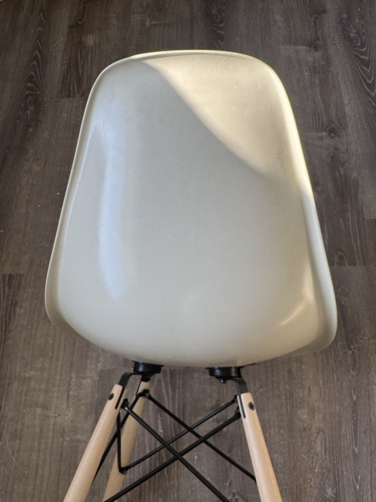 Eames Molded Plastic Side Chairs Set-of-4