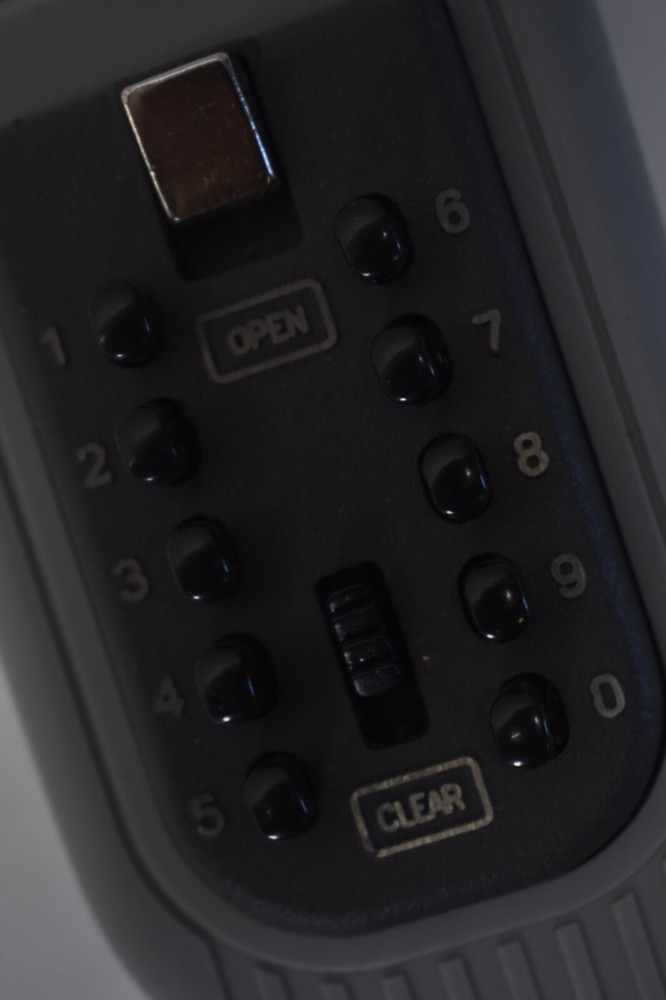 CCYX Portable Key Lock w 1000 Personalized Codes Strength/Rust Resistant