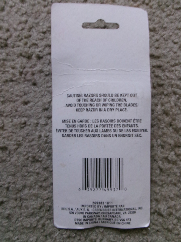 Sealed Assured Double Edge Safety Razor