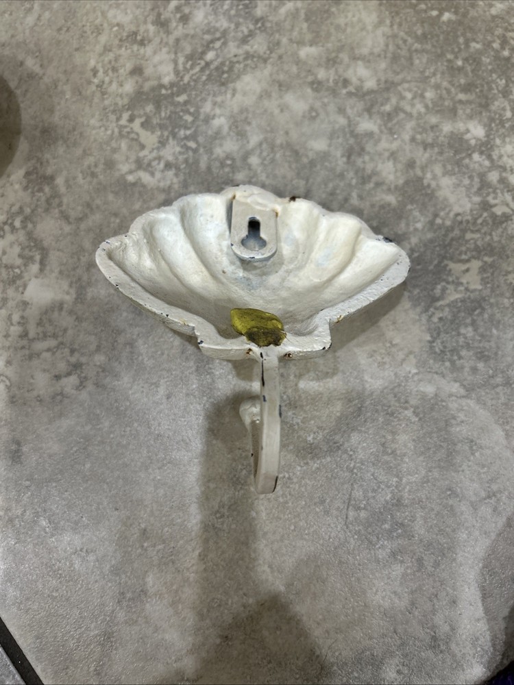 Set Of 2 Cast Iron Seashell Hooks