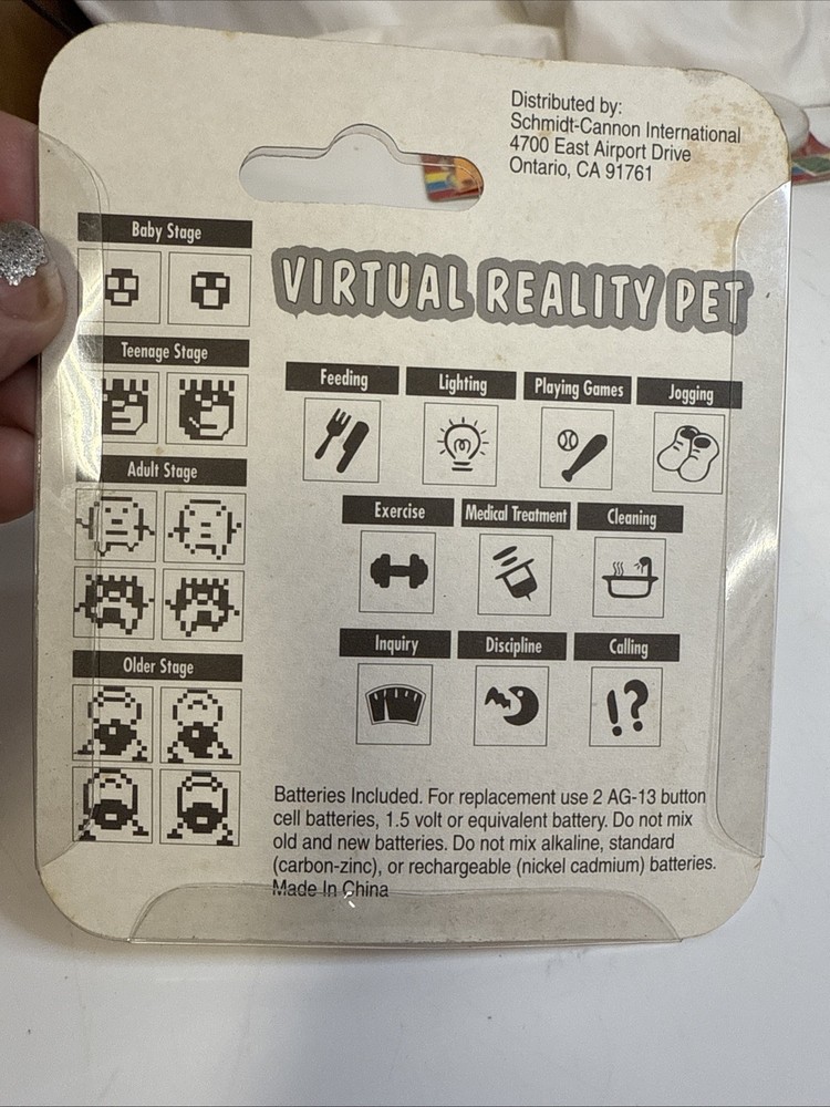 virtual reality pet keychain new in pkg vintage
