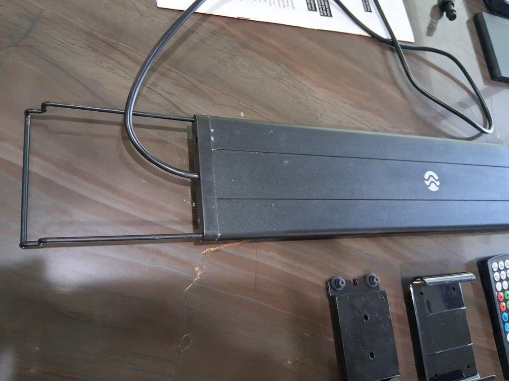 LOOP IC Controller with remote, IC LED Light Manifold Hub, LED Light
