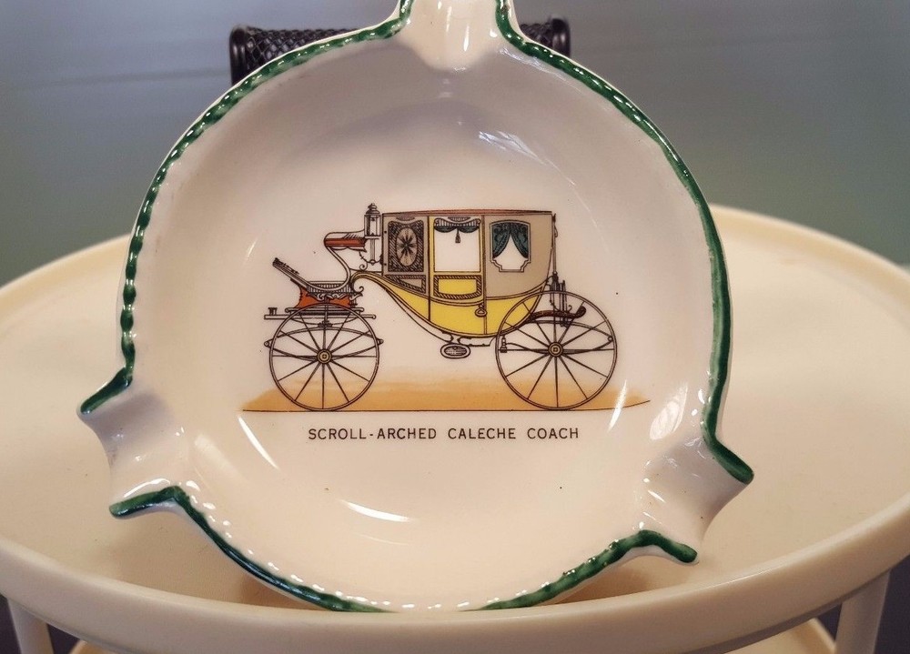 Vintage Ashtray Scroll-Arched Caleche Coach