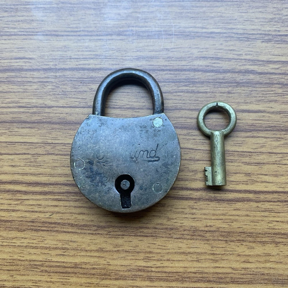 BRASS PADLOCK OR LOCK WITH KEY, small sized, OLD OR ANTIQUE
