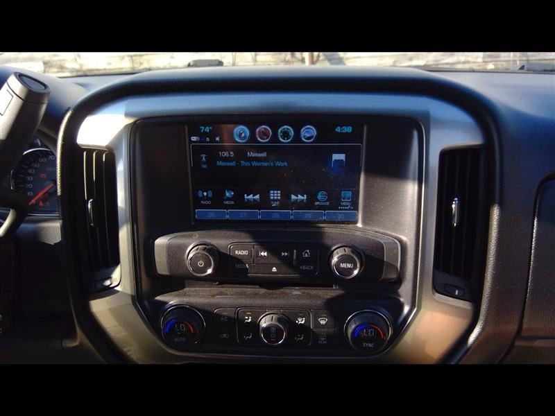 SILVRDO15 2017 Glove Box 18748