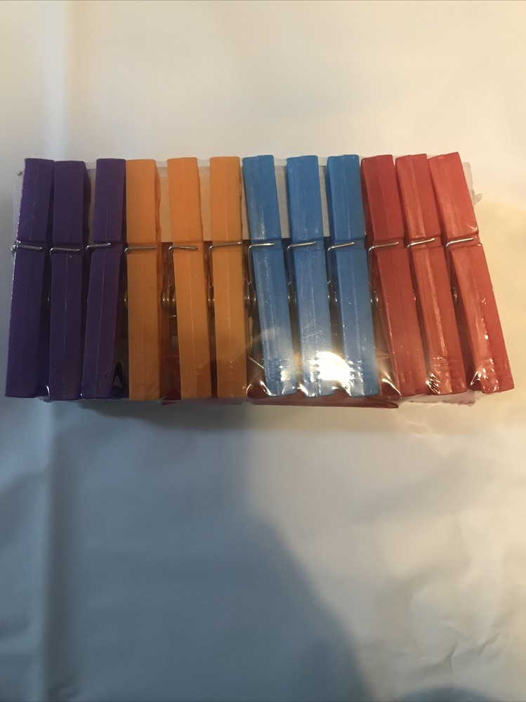 Plastic Spring Clothespins Goodco 25 Count (2-FD-36)