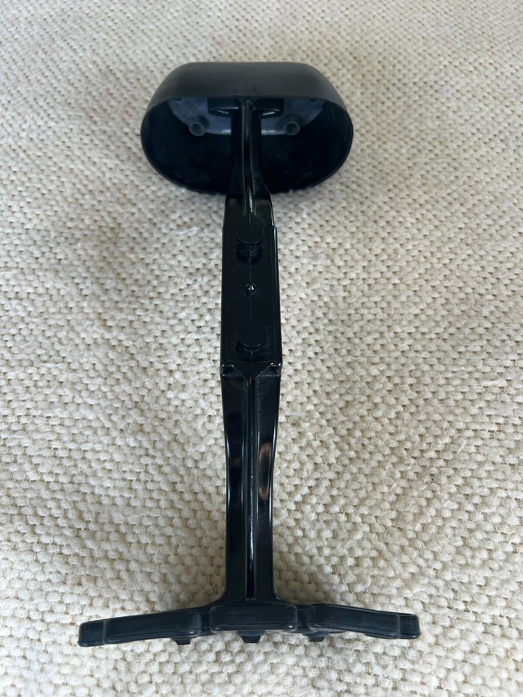 Vintage Plastic Quiver