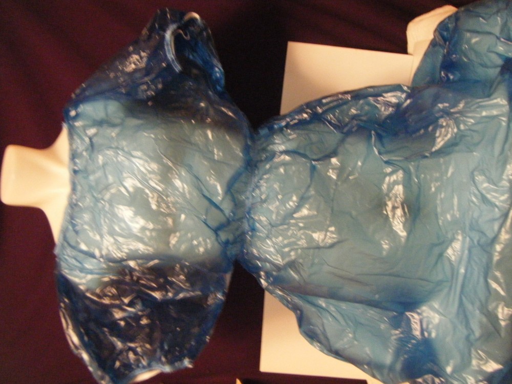 PLASTIC PULL-OVER MEDICAL DRESS, FULL COVERAGE BLUE. M / L , New
