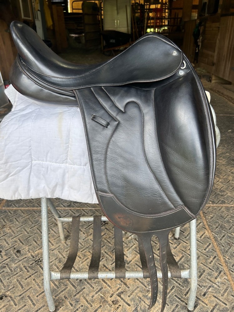 Stackhouse Monoflap Dressage Saddle -17.5 “ Medium
