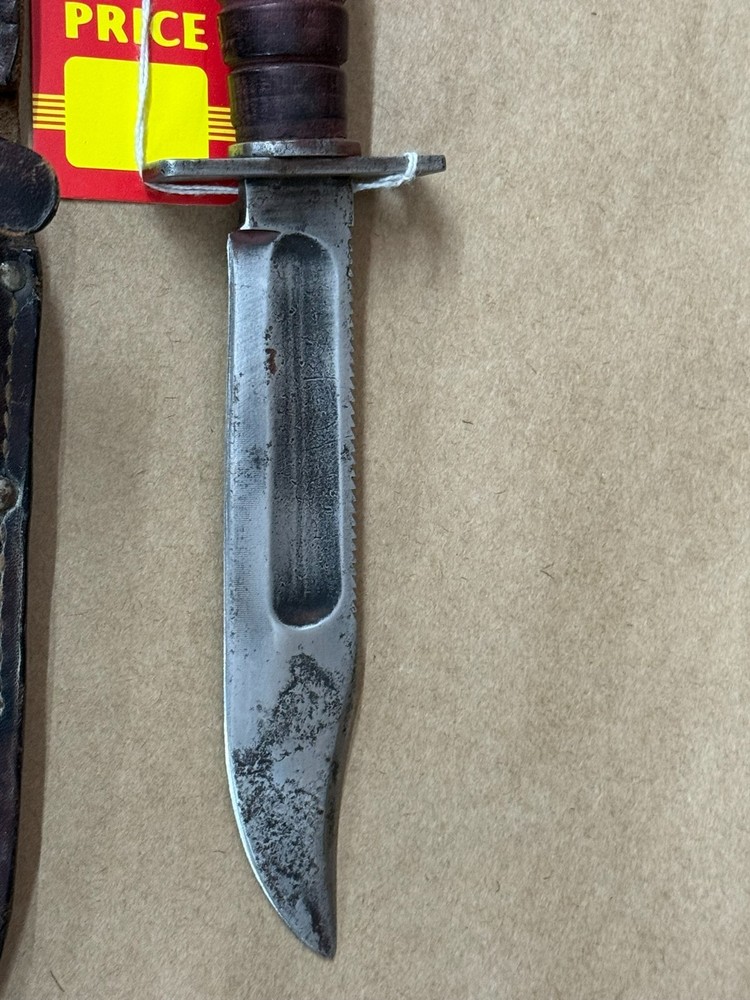 Camillus NY fixed blade survival knife w/ sheath