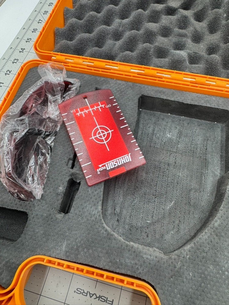 Johnson Level & Tool 40-6685 Line And Dot Laser,