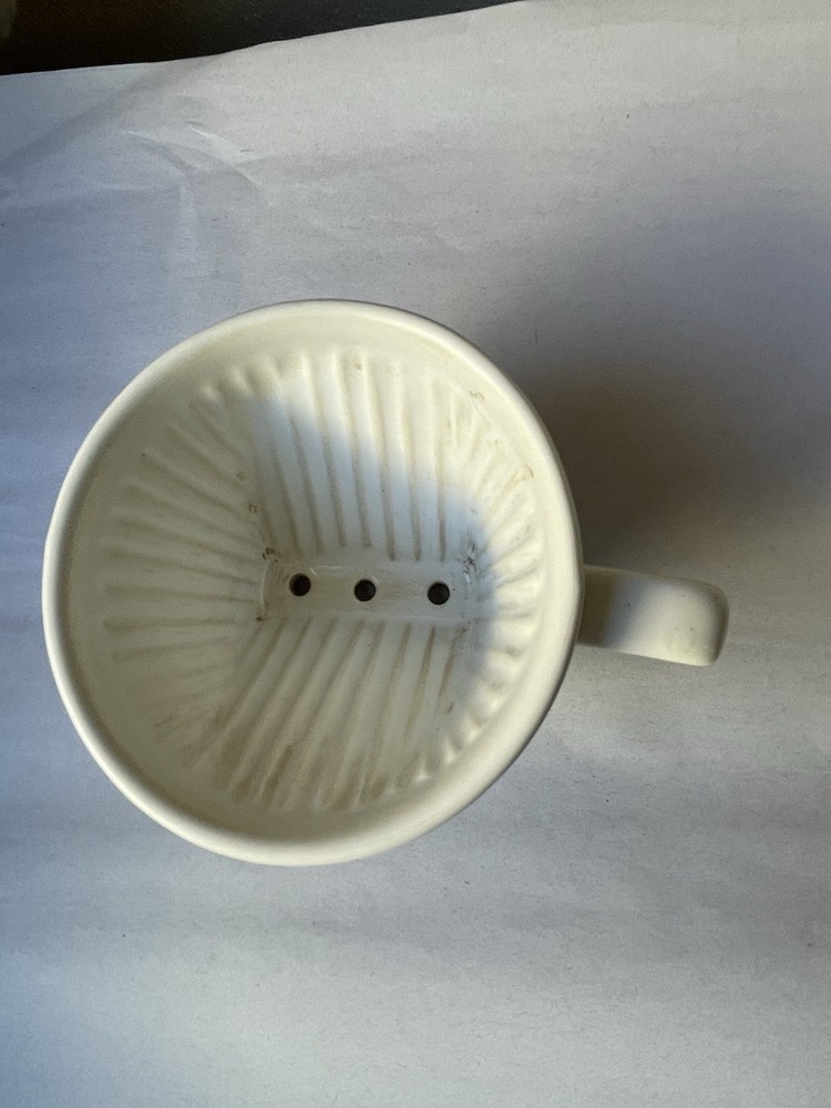 Ceramic Pour Over Coffee Dripper Sur La Table White 1 Cup