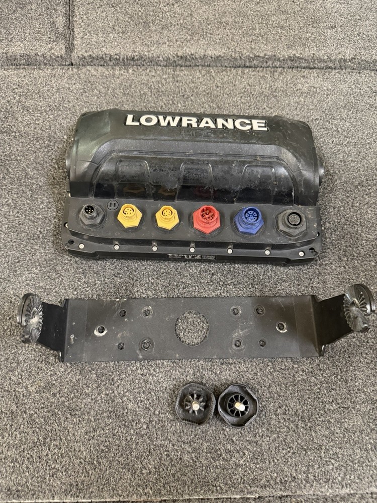 Lowrance HDS 9 Carbon